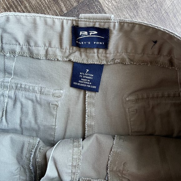 Bailey’s Point army green casual junior pants size 7. - Picture 3 of 8